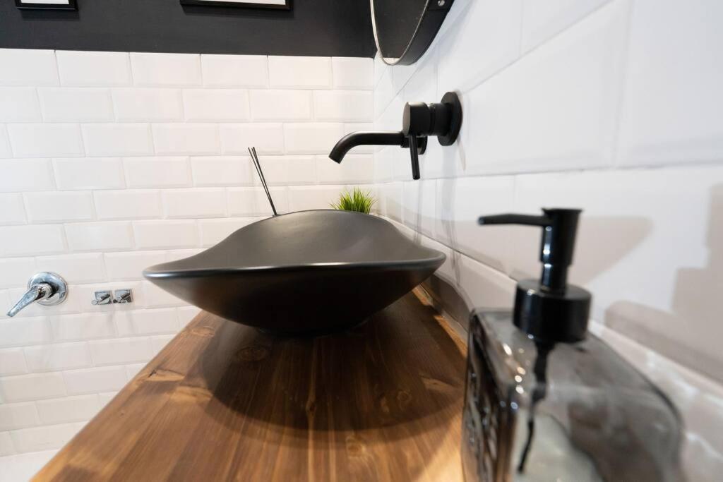 Loft Stupendo Nel Cuore Di Trastevere Acasadicri Roma Dış mekan fotoğraf